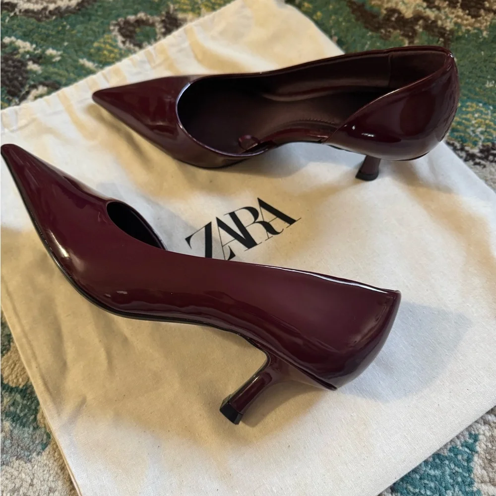 Zara Burgundy Women's Pumps - Picture 4 of 5